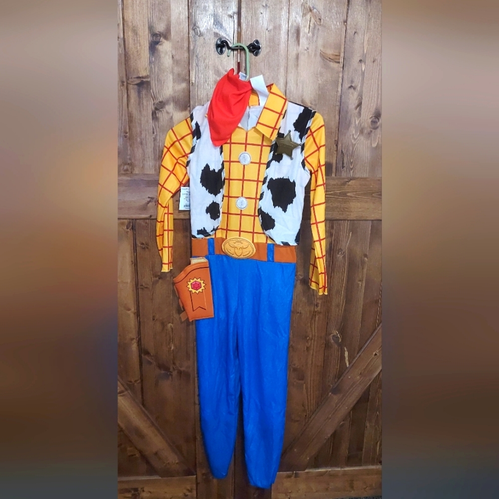 Boys size 8-10 Toy Story Woody costume